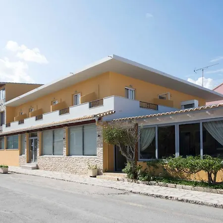 Hotell Kormoranos Acharavi (Corfu)